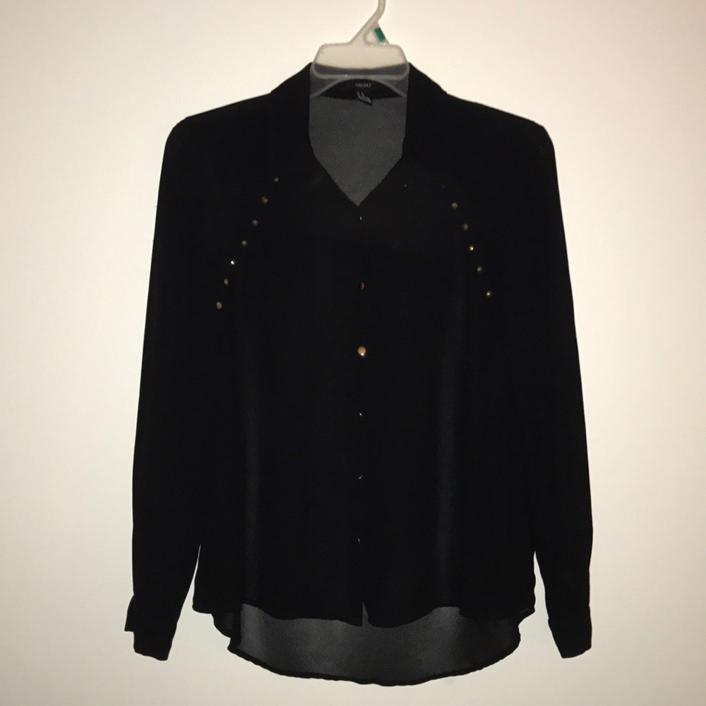 🔥PRICE DROP🔥Gold studded black portofino shirt